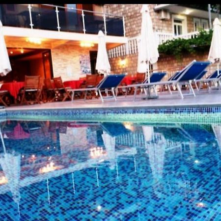 Apartments Dragisic Sveti Stefan Dış mekan fotoğraf