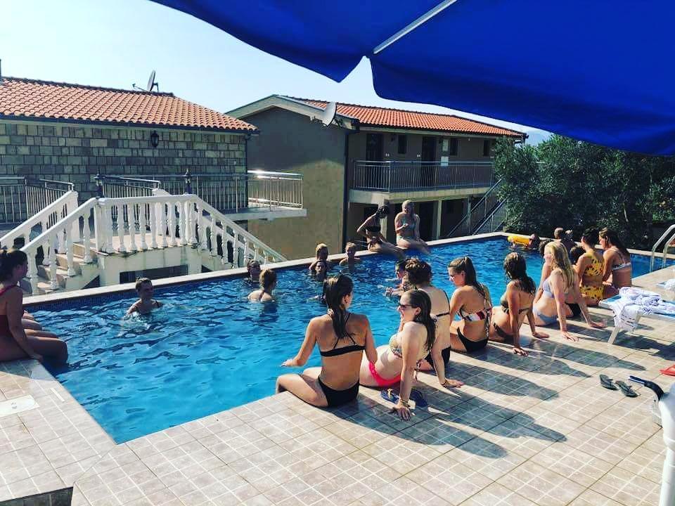 Apartments Dragisic Sveti Stefan Dış mekan fotoğraf