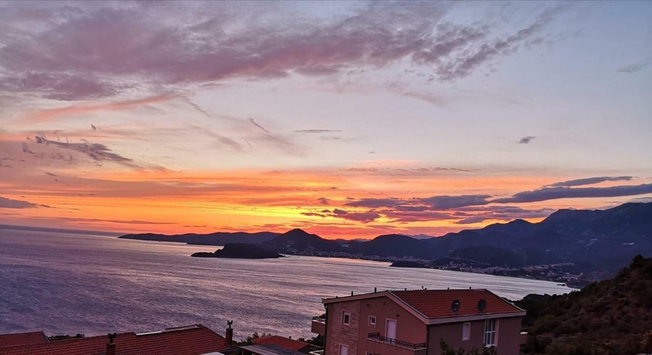 Apartments Dragisic Sveti Stefan Dış mekan fotoğraf